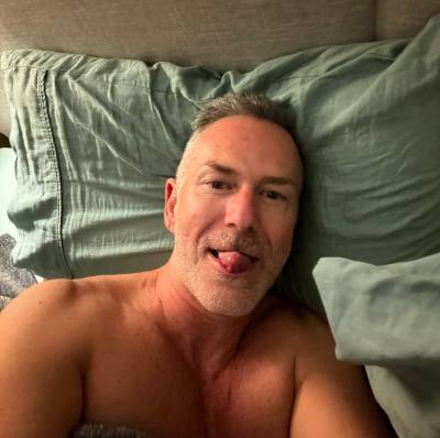Evan 56 years Virginia Dulles United States