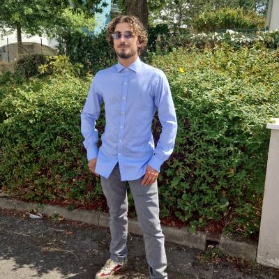 Brandon 27 ans Vanne France