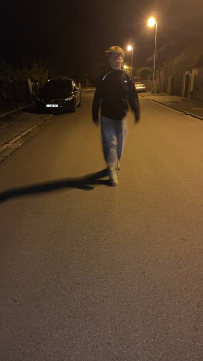 Quentin 19 años Messancy  Belgique