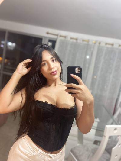 María 24 años Cali  Colombie