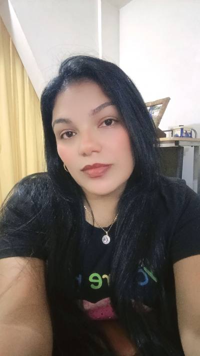 Ale 36 años Caracas  Venezuela