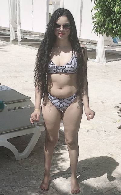 Mariela 26 Jahre Bonao  Dominikanische Republik