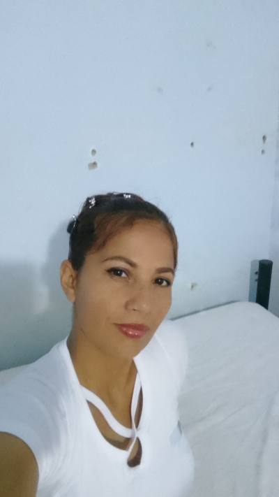 Mary 34 ans Habana Cuba