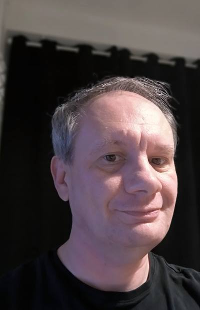 Lars 47 años Lille Francia
