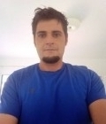 David,43 años